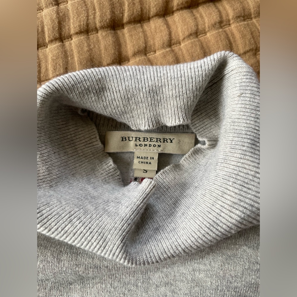 Burberry turtle neck